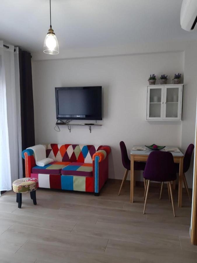 אגוואדולסה Captivating 2-Bed Apartment In Aguadulce מראה חיצוני תמונה