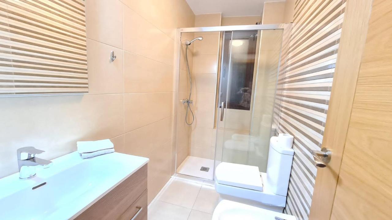 אגוואדולסה Captivating 2-Bed Apartment In Aguadulce מראה חיצוני תמונה